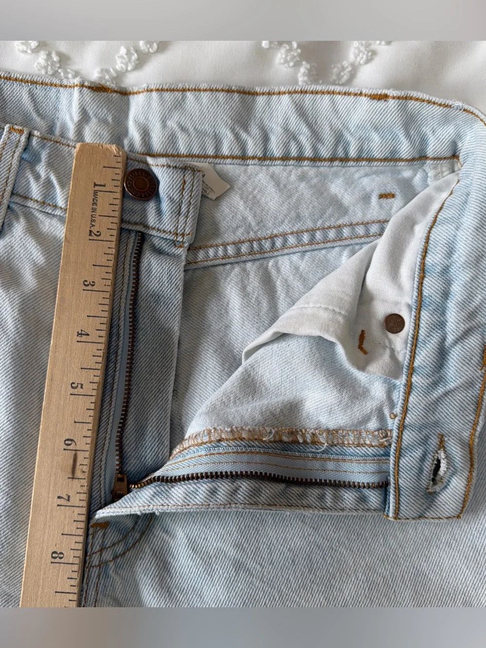 Vintage 90s Levi’s 505 Denim Shorts Women’s Juniors Size 9 USA Made Light Wash